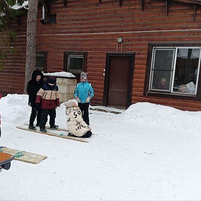 Праздник 23 февраля